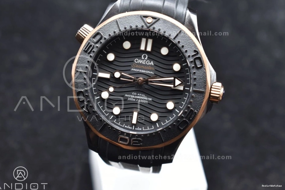 300m Bezel Black 43.5mm Neat Edition Ceramic 1:1 VSF Black A RG Seamaster on Dial Best Rubber Black 1070 Strap 0118